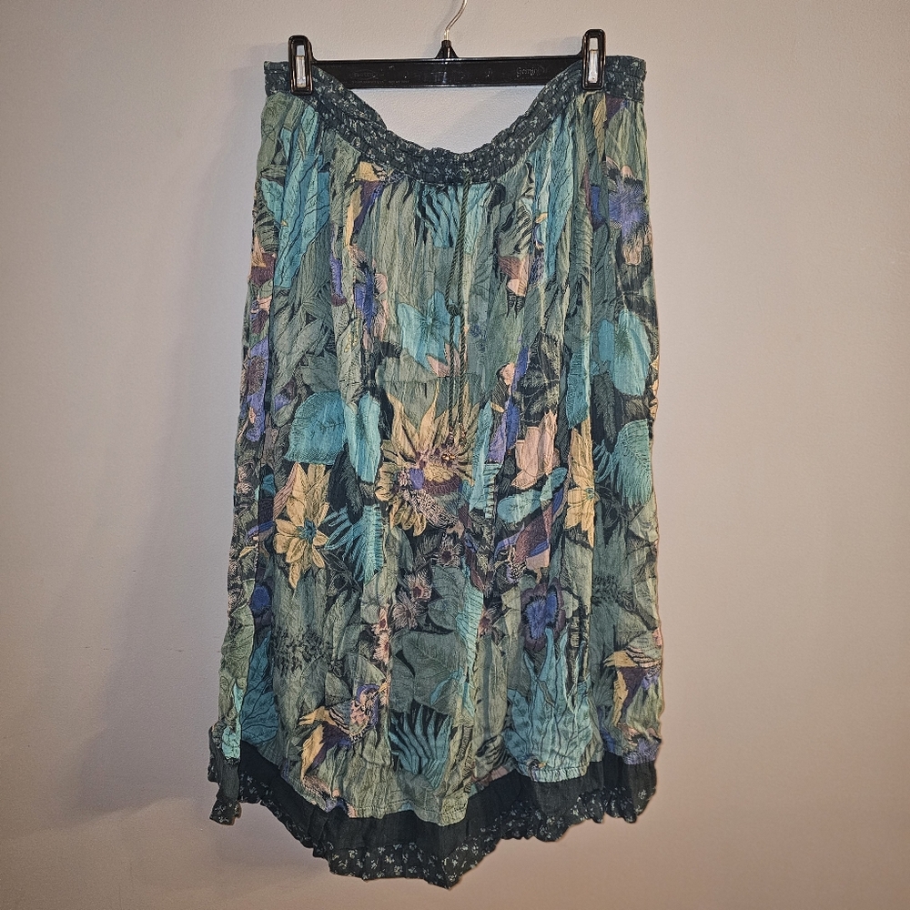 3/20.00. Rayon Floral Boho Skirt